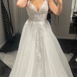 Meet your Posher, Daneya